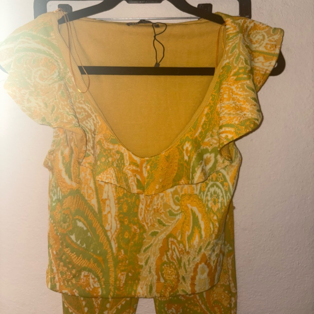 Zara Multicolor Paisley Two-Piece set - Picture 2 of 4